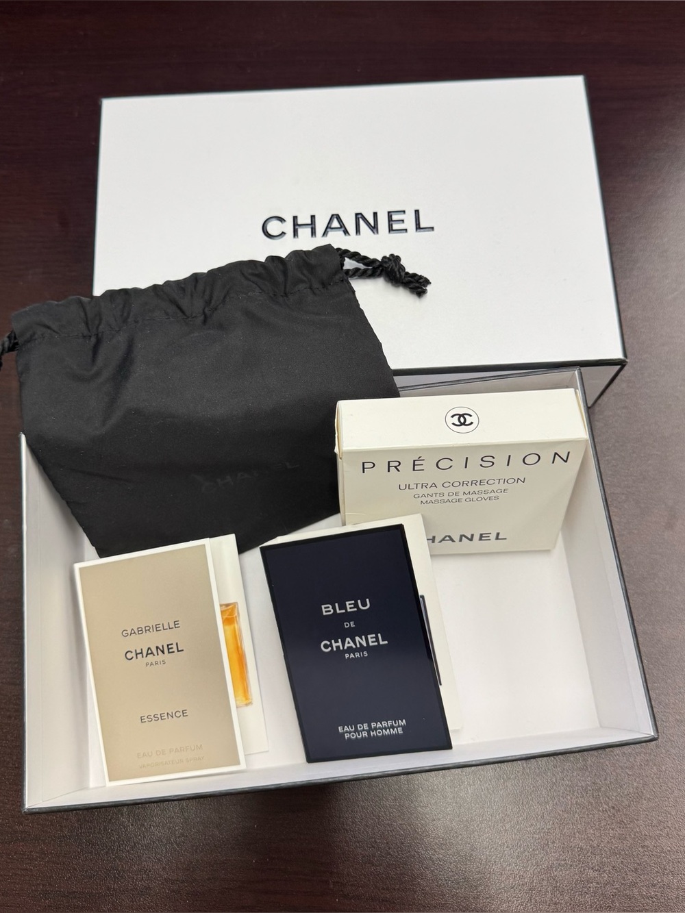 CHANEL Massage Gloves, Bleu & Gabrielle Fragrance with Black Pouch and Gift Box